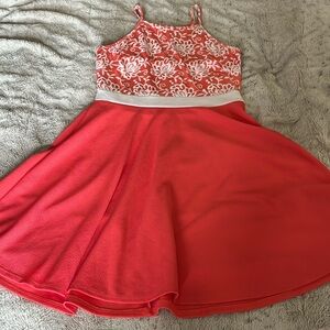 Floral sundress L coral white textured poly stretch full skirt color block Nina